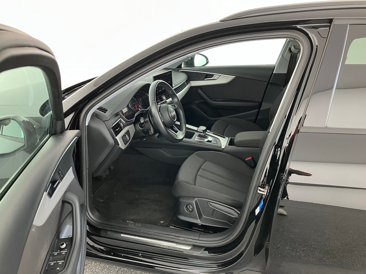 Audi A4 Avant 35 TDI | Bild 4 von 16