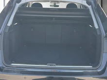 Audi A4 Avant 35 TDI S line in MYTHOSSCHWARZ METALLIC