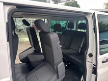 VW Transporter Kombi TDI in Candyweiß