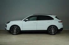 Thumbnail-Foto von Fahrzeug