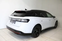 Thumbnail-Foto von Fahrzeug