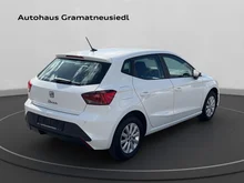 SEAT Ibiza Reference 1.0 80PS in Candy-Weiß