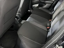 VW Taigo 4Me TSI in Deep Black Perleffekt