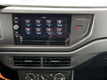 VW Taigo 4Me TSI in Deep Black Perleffekt