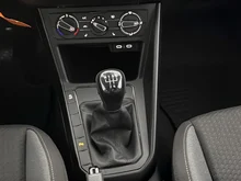 VW Taigo 4Me TSI in Deep Black Perleffekt