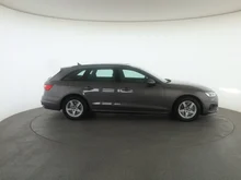 Audi A4 Avant 30 TDI in terragrau metallic