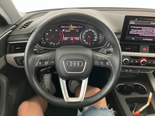 Audi A4 Avant 30 TDI in terragrau metallic