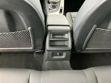Audi A4 Avant 30 TDI in terragrau metallic