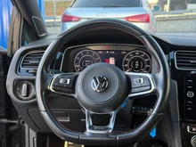 VW Golf GTI Performance DSG in 2T Deep Black Perleffekt