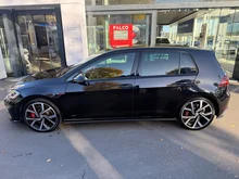 VW Golf GTI Performance DSG in 2T Deep Black Perleffekt