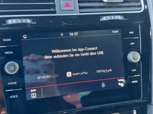 VW Golf GTI Performance DSG in 2T Deep Black Perleffekt