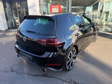 VW Golf GTI Performance DSG in 2T Deep Black Perleffekt