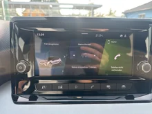 SEAT Arona Reference Edition 1.0 TSI in Nacht-Schwarz Metallic