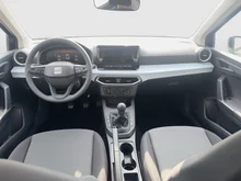 SEAT Arona Reference Edition 1.0 TSI in Nacht-Schwarz Metallic