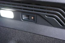 VW ID.4 Pro Performance 150 kW in Mangangrau Metallic Dach Schwarz