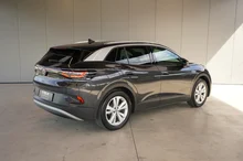VW ID.4 Pro Performance 150 kW in Mangangrau Metallic Dach Schwarz