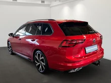 VW Golf Variant R-Line TDI DSG in Kings Red Metallic