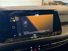 VW Golf Variant R-Line TDI DSG in Kings Red Metallic