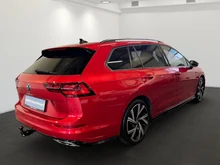 VW Golf Variant R-Line TDI DSG in Kings Red Metallic