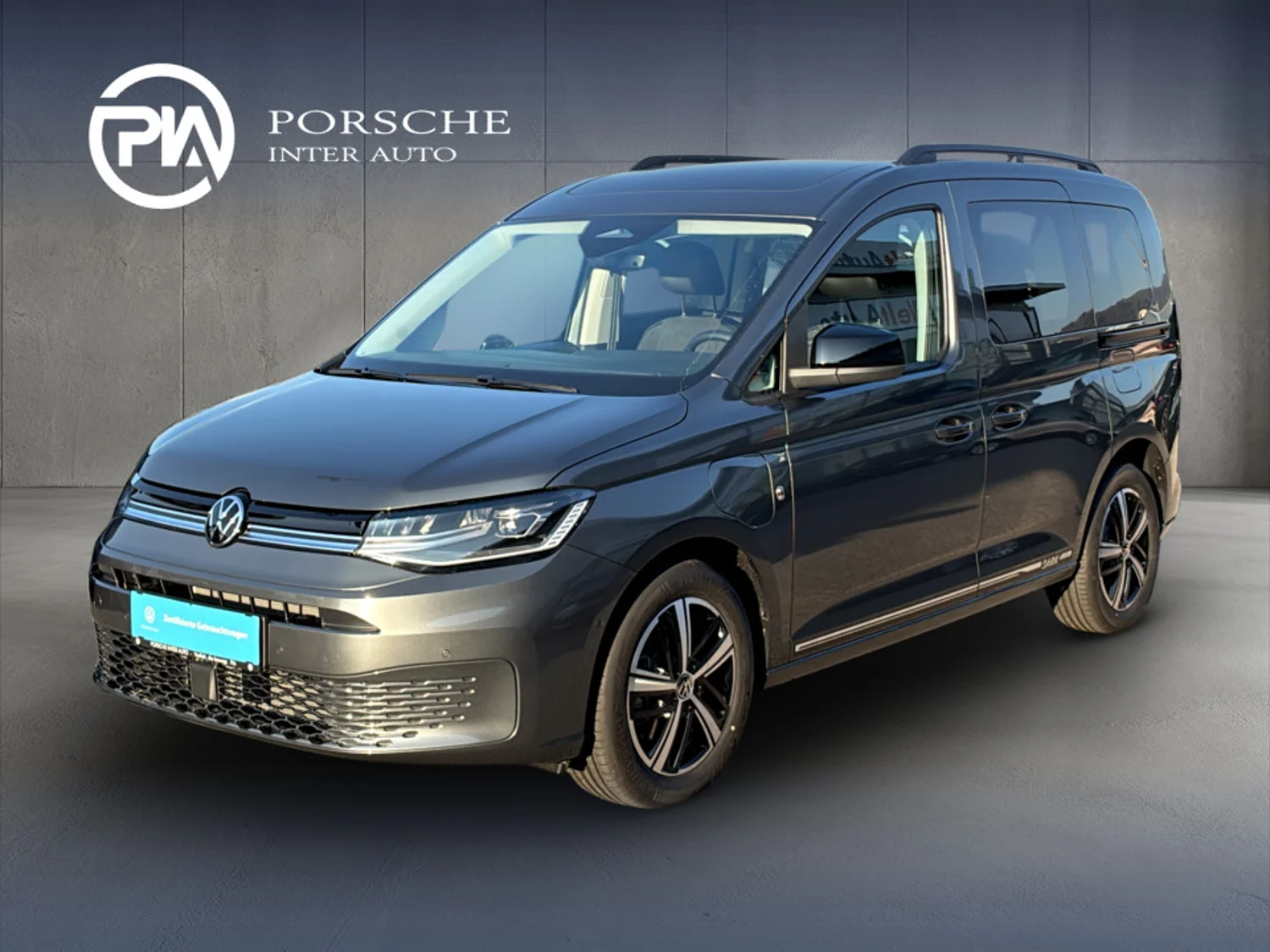 Bild eines VW Caddy Dark Label eHybrid 110 kW