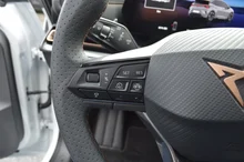 CUPRA Born PLUS 58/61 140kW/190PS in Nevada-Weiß Metallic