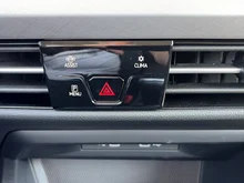 VW Golf Variant Life TDI in Delfingrau Metallic