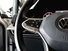 VW Golf Variant Life TDI in REFLEXSILBER METALLIC
