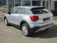 Audi Q2 35 TFSI Design in florettsilber metalic