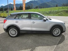 Audi Q2 35 TFSI Design in florettsilber metalic
