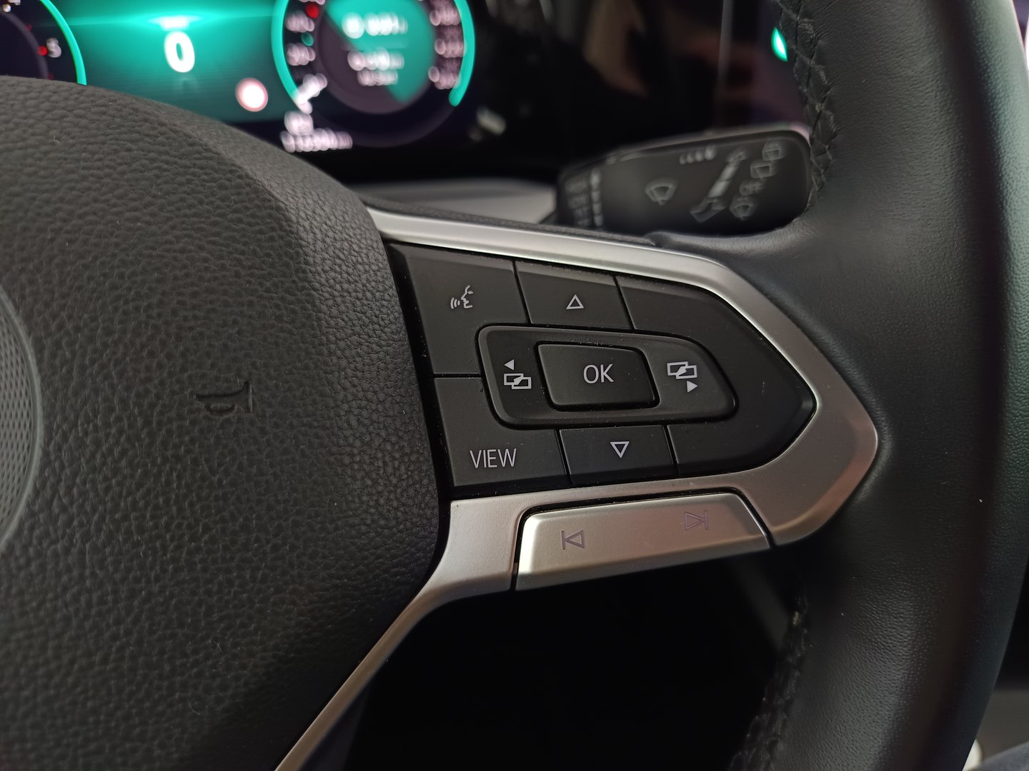 VW Golf Variant Life TDI | Bild 17 von 35