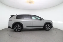 Škoda Peaq Sportline 90x in Stahl-Grau