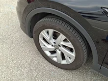 VW Tiguan Elegance TDI SCR 4MOTION DSG in Deep Black Perlef.