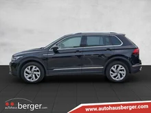 VW Tiguan Elegance TDI SCR 4MOTION DSG in Deep Black Perlef.