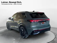 VW Tiguan R-Line TDI DSG in Cipressino-Grün Metallic