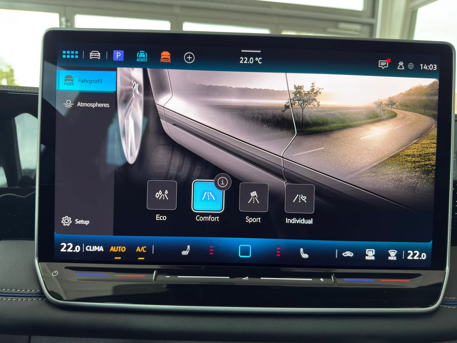 Bild eines Tiguan R-Line eTSI DSG