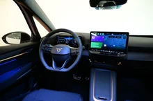 CUPRA Born PLUS 58/61 140kW/190PS in Nevada-Weiß Metallic