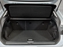 VW ID ID. Polo Life Edition 155 kW - 52 kWh in Oyster Silver Metallic