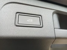 VW Touran Friends TDI DSG in schwarz - metallic