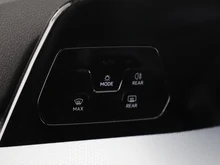 VW Golf Variant Life TDI in MONDSTEINGRAU