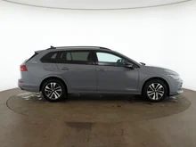 VW Golf Variant Life TDI in MONDSTEINGRAU