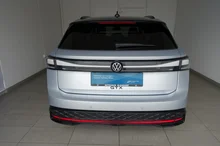 VW ID.7 Tourer GTX 4MOTION 250kW Business in Scale Silver Metallic Dach Schwarz