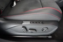 VW ID.7 Tourer GTX 4MOTION 250kW Business in Scale Silver Metallic Dach Schwarz