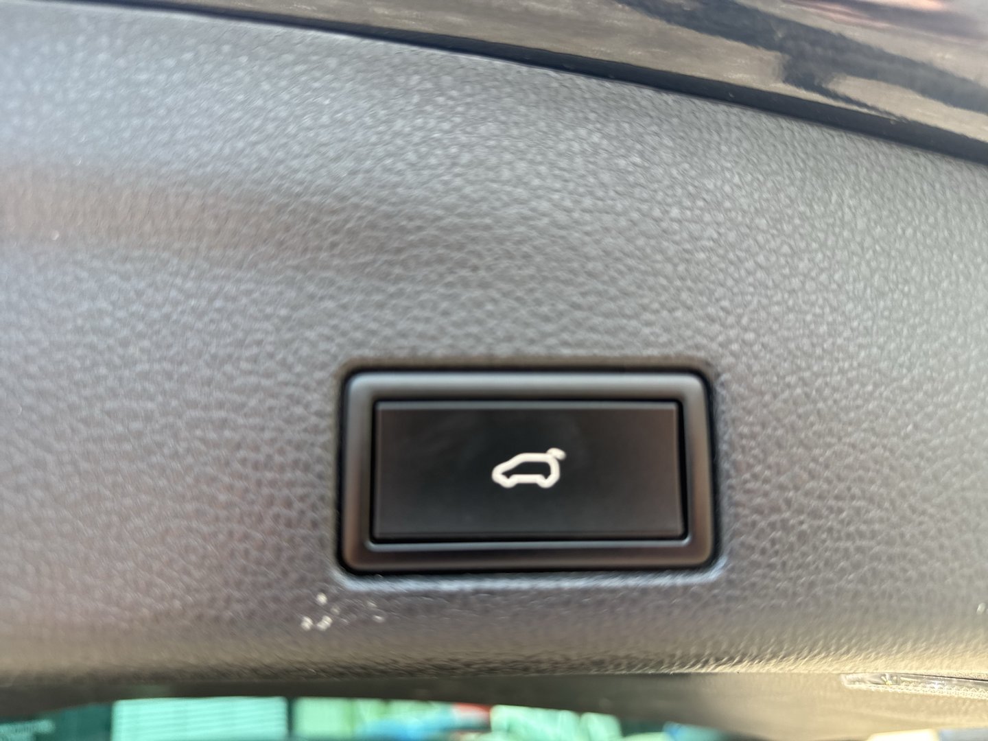 VW Sharan Bus+ TDI SCR 4MOTION DSG 7-Sitzer | Bild 23 von 27