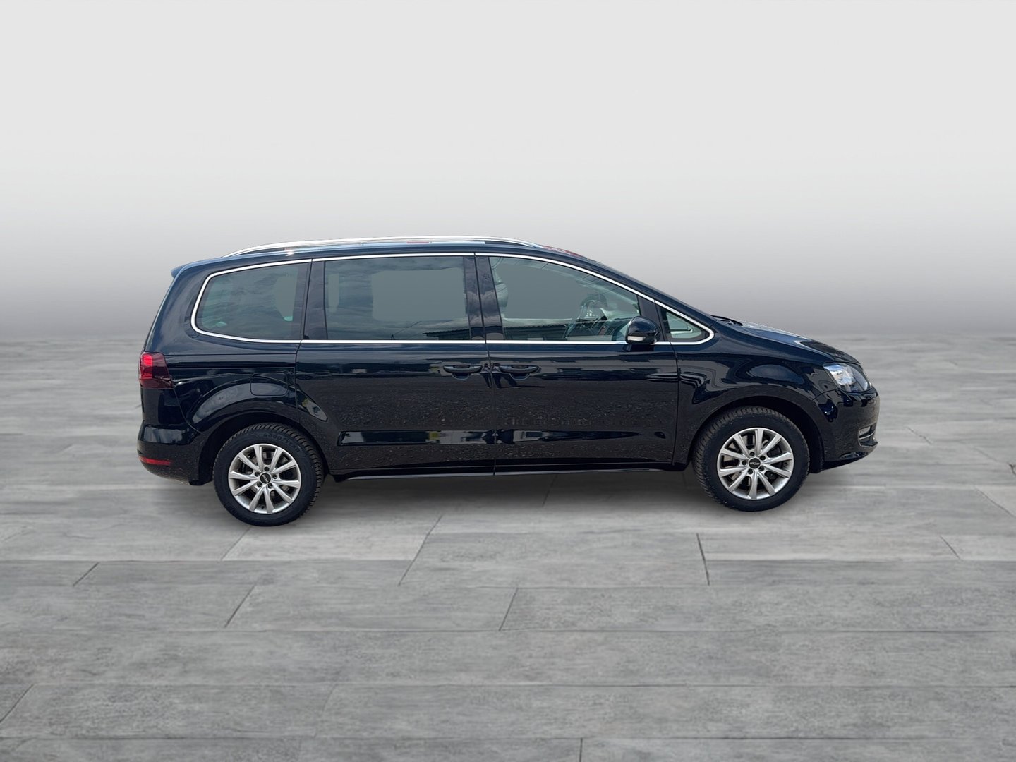 VW Sharan Bus+ TDI SCR 4MOTION DSG 7-Sitzer | Bild 5 von 27