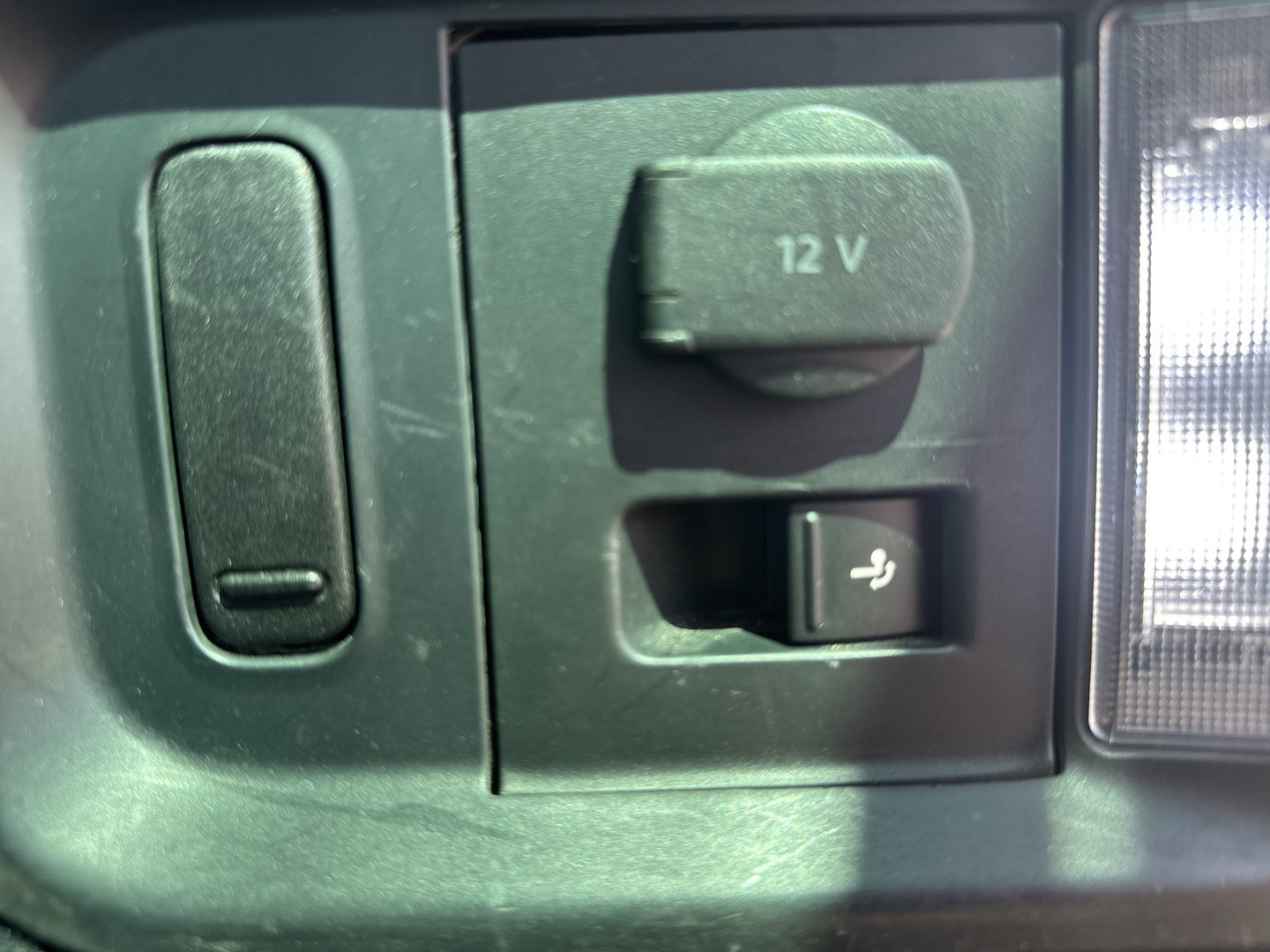 VW Sharan Bus+ TDI SCR 4MOTION DSG 7-Sitzer | Bild 24 von 27
