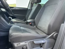 VW Tiguan Life TDI 4MOTION DSG in Delfingrau Met.