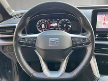 SEAT Leon FR 1.5 eTSI ACT DSG in Magnet-Grau Metallic