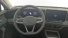 VW Tiguan Friends eTSI DSG in Pure White