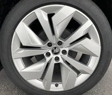 Thumbnail-Foto von Fahrzeug