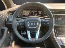 Audi SQ7 TFSI quattro in mythosschwarz metallic
